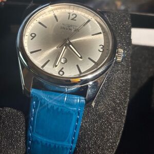 Invicta Men's Silver and Blue Watch